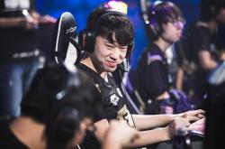 开云体育-Misfits爆冷RNG，Xiaohu统治全场的简单介绍