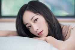 开云体育官网-骑楼下的攻防回合，麦科勒姆如何在这座城市书写自己的篮球叙事