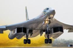 开云体育app-探戈舞步击碎德式机器，莱万化身关键先生助秘鲁创意甲级胜利