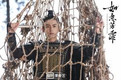 开云体育入口-德罗赞化繁为简的暴力美学，当复古中投撕碎魔术防线