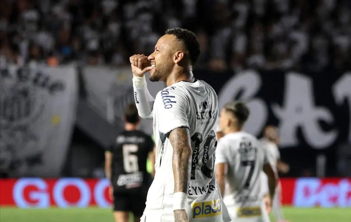 巴西险胜曼城,内马尔爆发神勇 巴西险胜曼城,内马尔爆发神勇