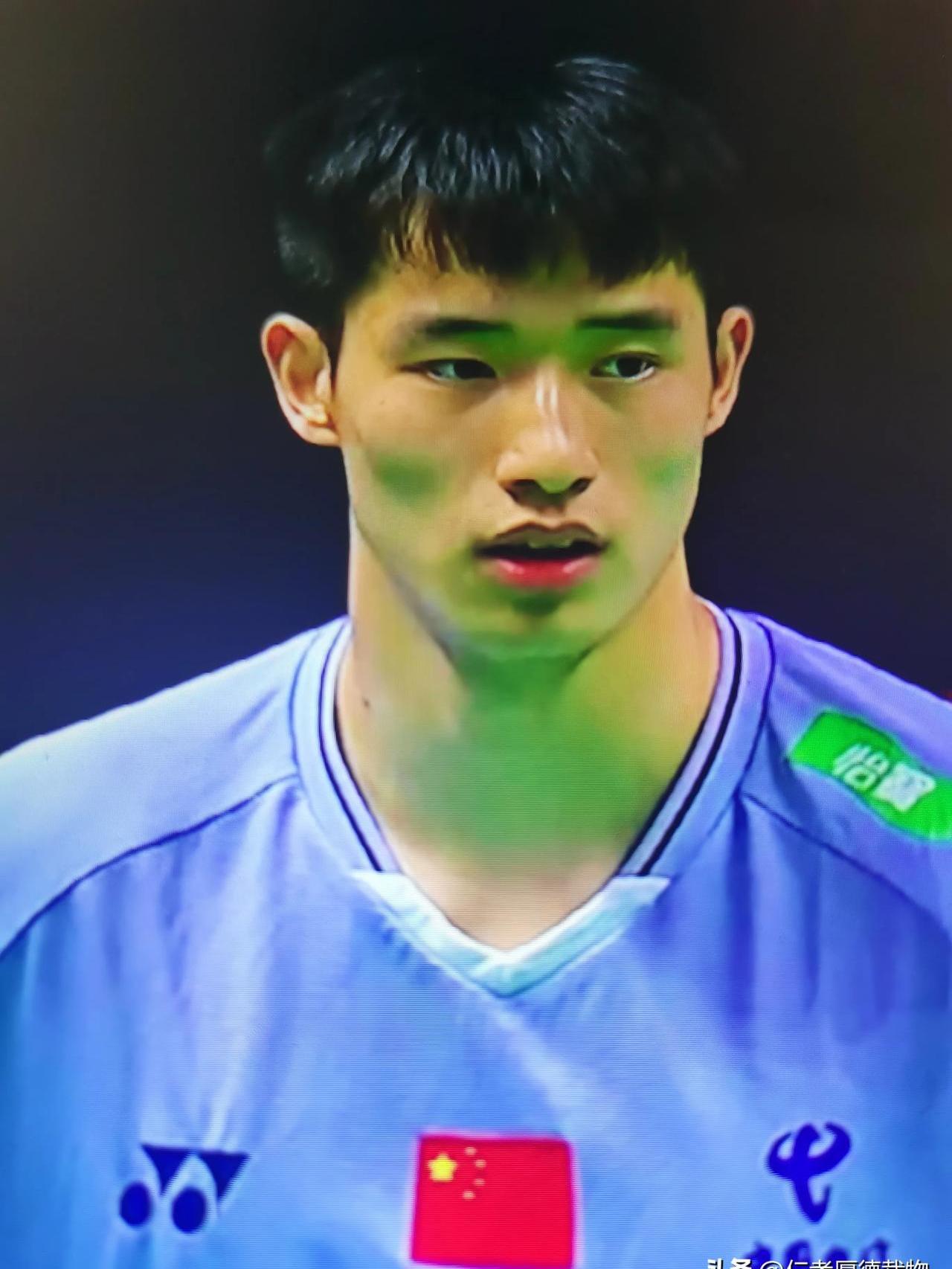 泰国羽毛球队逆转印度羽毛球队,林丹三分雨点燃全场 泰国羽毛球队逆转印度羽毛球队,林丹三分雨点燃全场