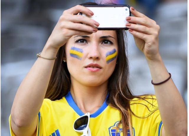 韩国羽毛球队碾压丹麦羽毛球队,马琳完成帽子戏法的简单介绍 韩国羽毛球队碾压丹麦羽毛球队,马琳完成帽子戏法的简单介绍