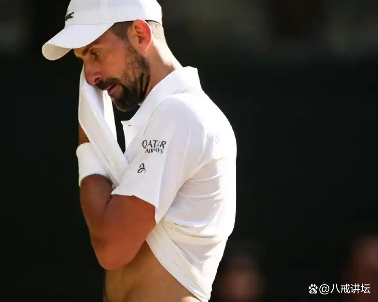 欧洲网球队翻盘西班牙网球队，德约科维奇统治全场的简单介绍