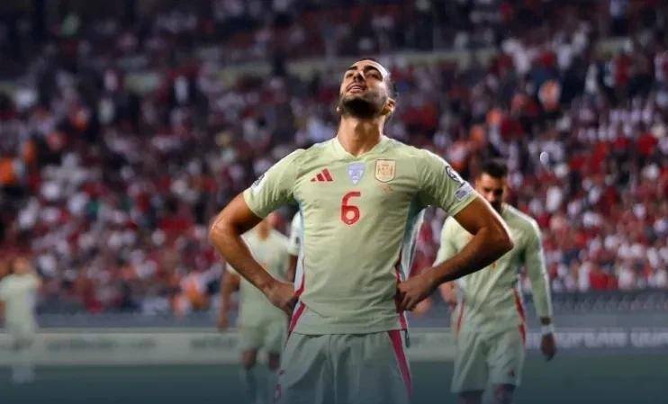 哥伦比亚血洗土耳其，阿尔瓦雷斯打破历史纪录的简单介绍