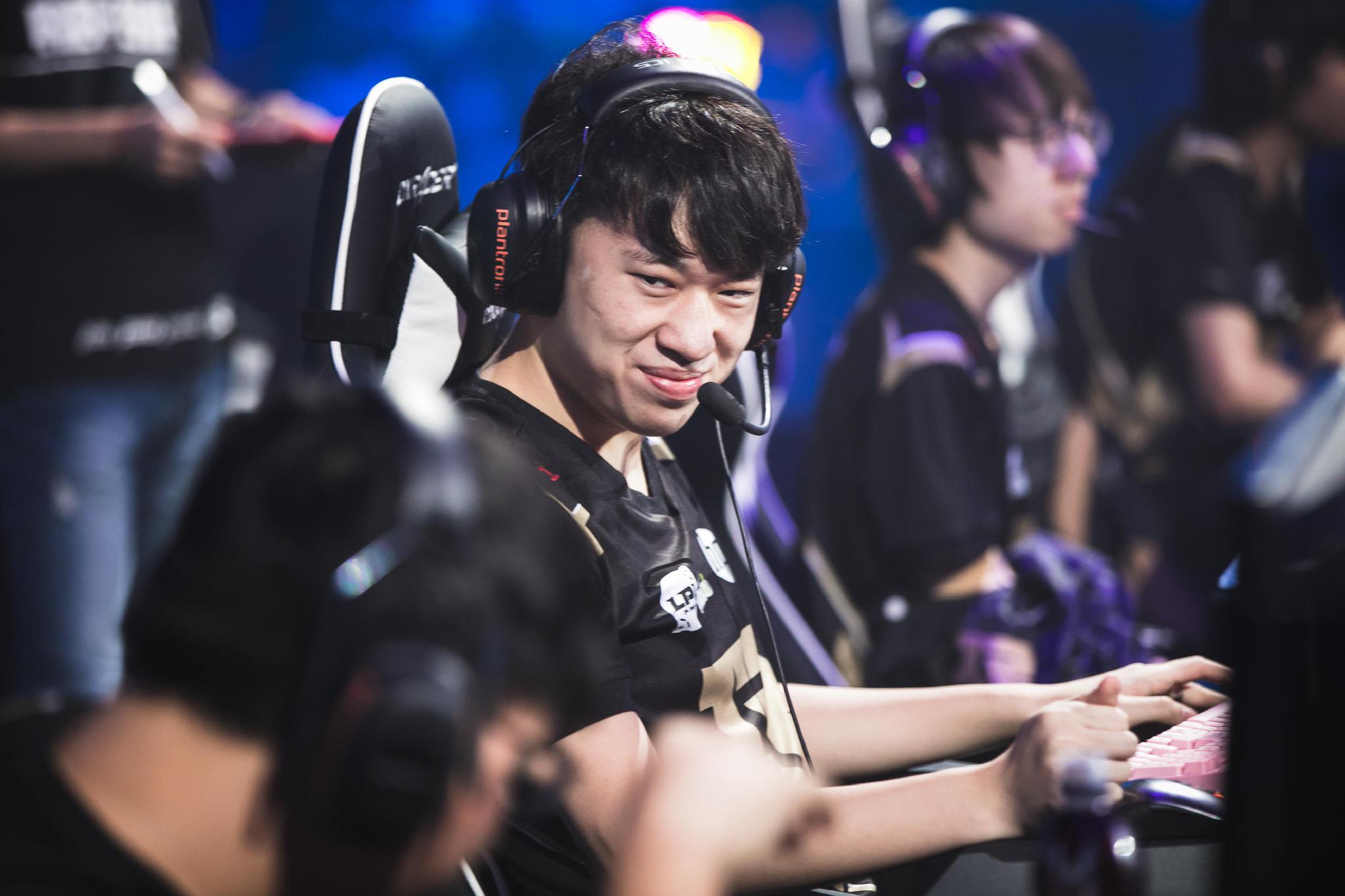 Misfits爆冷RNG，Xiaohu统治全场的简单介绍