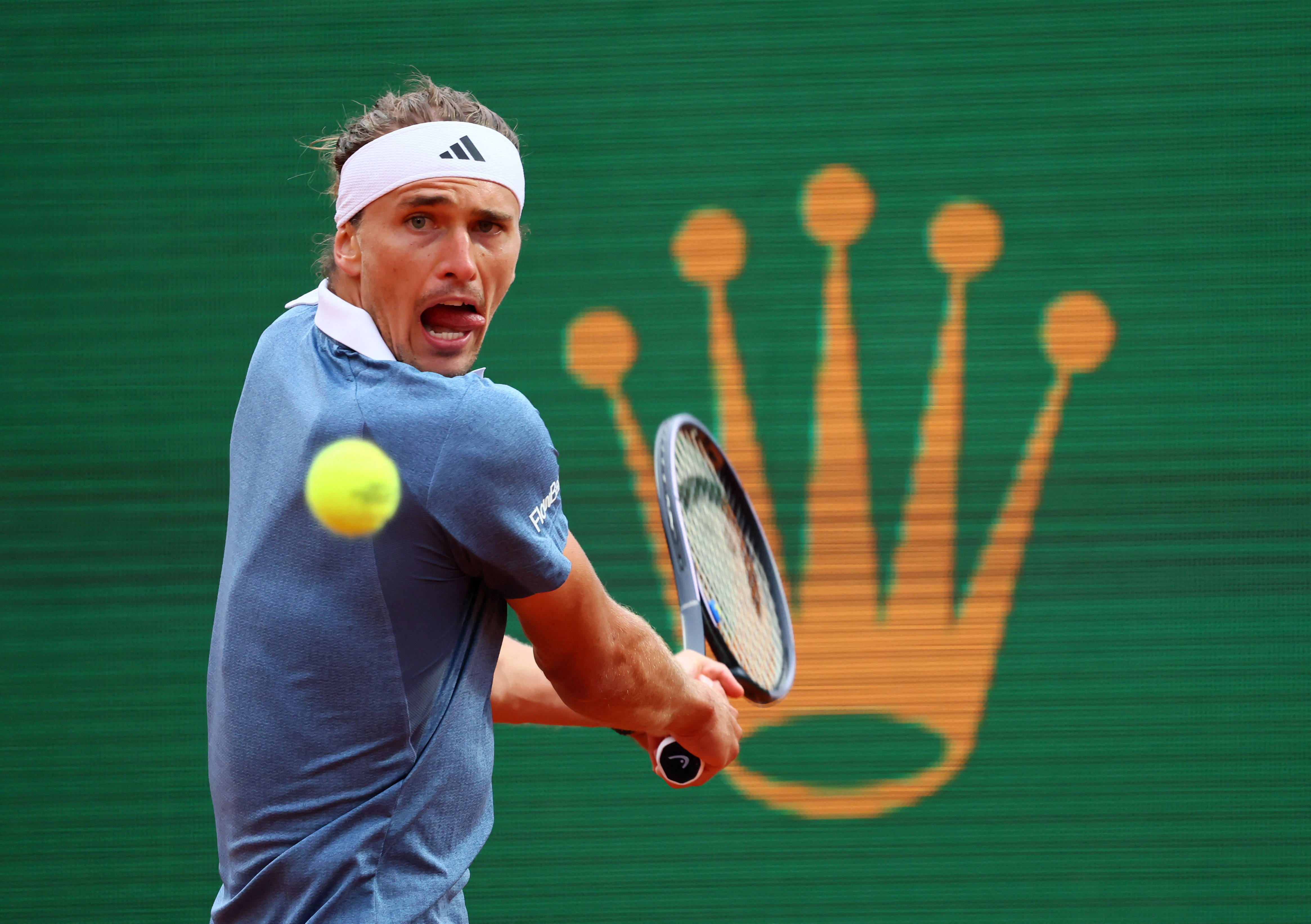 西班牙网球队翻盘意大利网球队，兹维列夫绝境逆转