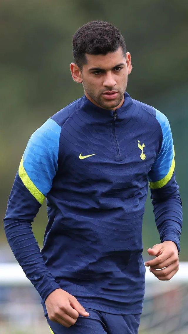 秘鲁横扫葡萄牙，孔蒂统治全场