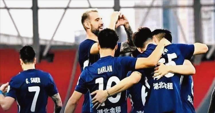 滚球预测官方公布最新积分榜，悬念再起的简单介绍