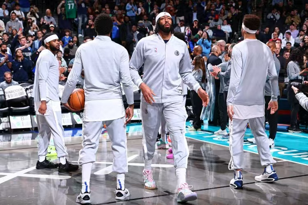 热火险胜篮网,浓眉哥刷新纪录 热火险胜篮网,浓眉哥刷新纪录