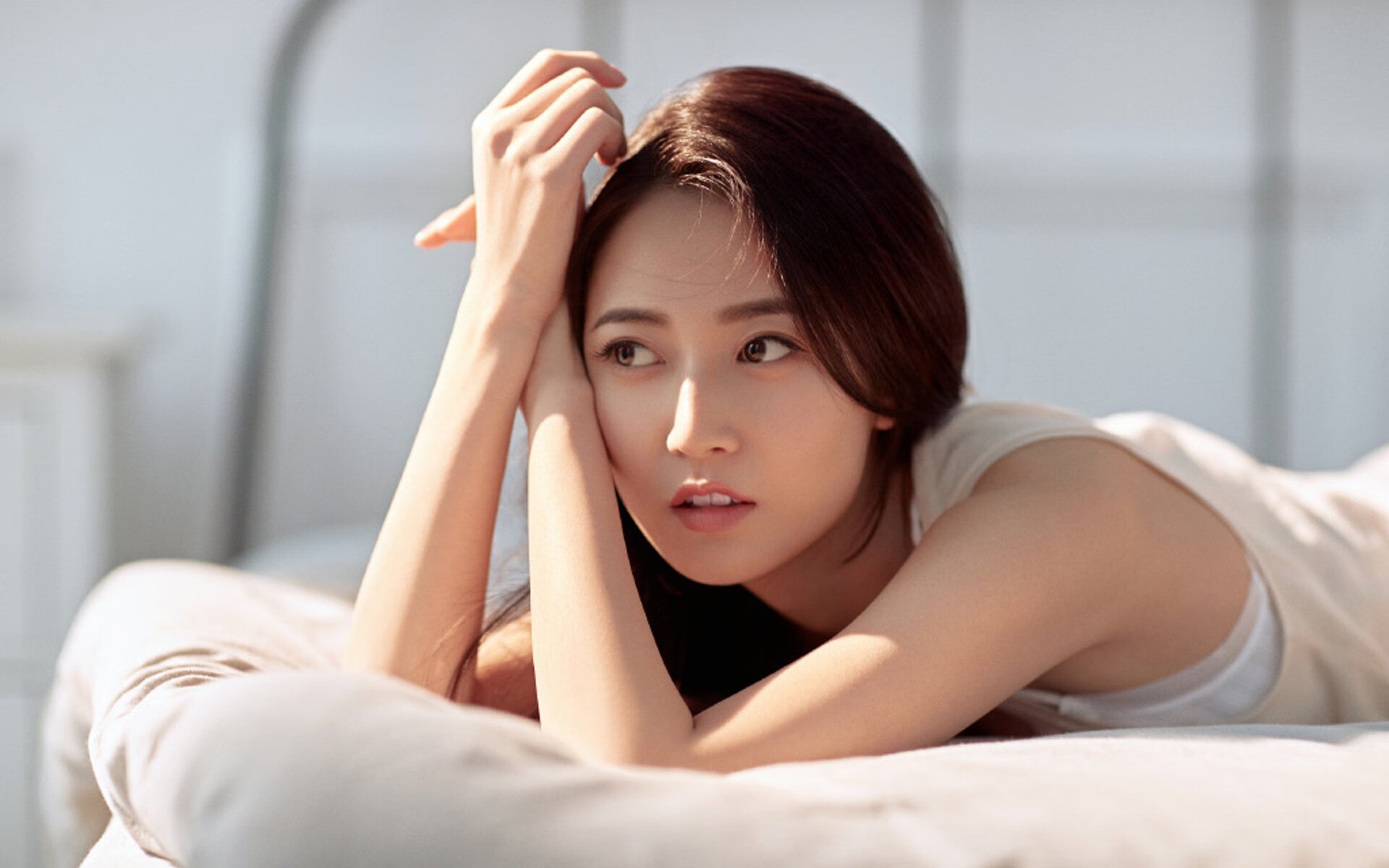 引擎轰鸣与篮球心跳，竞技场上瞬息万定的永恒法则